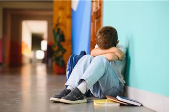 恐有5.4萬國高中生曾遭網路霸凌 自傷風險多5倍