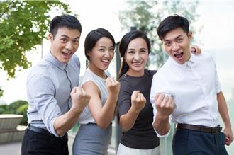 男女同工不同酬？ 主計處調查：男性經常性薪資多女性近3900元