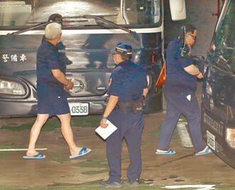 绿共谍泄密逾20年 检求重刑