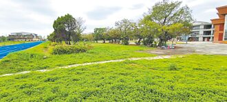 運動場經費卡關 鍾東錦轟教部很混