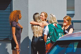 奧地利校園槍響10死 兇嫌輕生