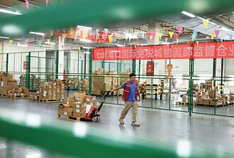 陸5月物流業續旺 產業投資回升