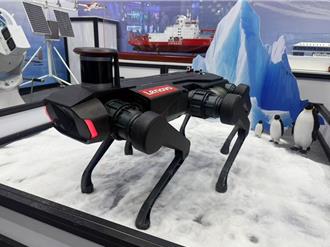 南極歸來！六足機器狗亮相上交會 專家曝為何多了兩條腿