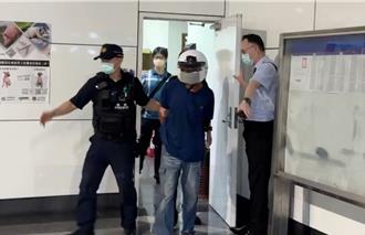 台铁松山站传暴力！醉男倒卧月台  站务员上前关心遭殴「右眼黑轮」 
