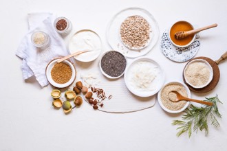 4常見早餐組合專家喊雷 燕麥＋芝麻粉＋杏仁粉也中