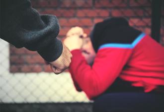 台中私校生痛毆老師  校方回應了