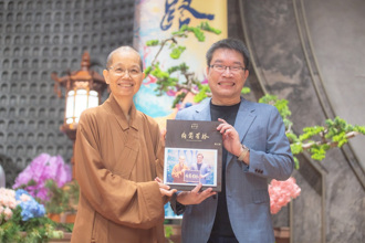 惠中寺「未來與希望」講座　謝文憲分享《極限賽局》五大心法