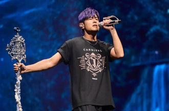 周杰倫宣布「休養一陣子」身體亮紅燈！無奈PO照：快瘋了　