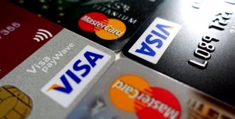 国人消费淡季也猛刷 ！4月刷卡量衝3,773亿 创同期新高