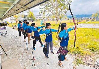 遠傳助偏鄉小射手星國追夢