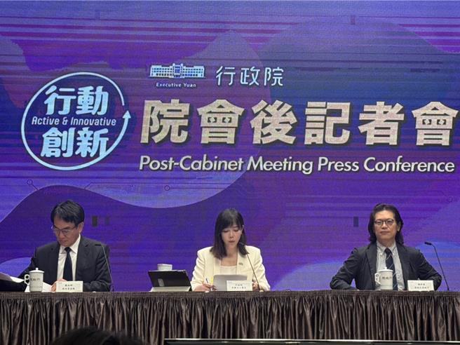 行政院召开院会后记者会。（张薷摄）