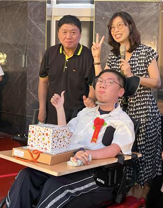 「飆風少年」林子平勇闖夢想路 錄取高醫大翻轉不便人生