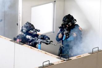 逼真模擬投12枚震撼彈 總統賴清德慰勉特勤隊