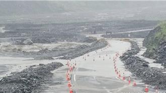 高雄荖濃溪暴漲沖毀台20線便道 桃源復興以上3里對外中斷