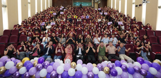 勇跨語言藩籬 開南403國際生結業展翅