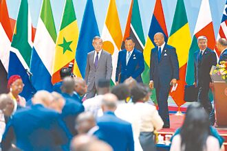 中非携手 川普无悔？