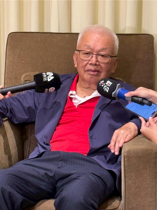 台综院下修今年全年经济成长率2.9％；创办人刘泰英认为，川普乱搞，把全球经贸秩序搅乱了。(洪凯音摄影／洪凯音台北传真)