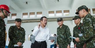 顧部長視導北部駐軍 肯定戮力戰訓付出