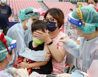 傷口上撒鹽！孩子過世仍收疫苗接種通知 衛生局曝原因