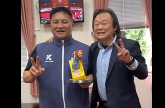 影》蓝绿另类和解？吴宗宪偶像竟是「王世坚」 粉丝视角网惊呆