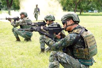 台男有大陸戶籍仍要當兵  方恩格：國歌唱「三民主義」還是「義勇軍進行曲」？