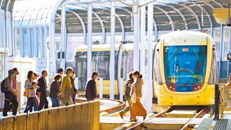 安坑輕軌 摘建設奧斯卡銀獎