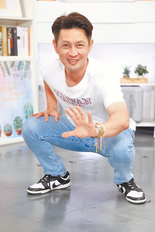 中华队首席教练高志纲在专访中分享蹲捕与执教的体悟。（邓博仁摄）