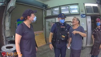 阿北門口不斷徘徊找不到家 記得名字及生日暖警助返家