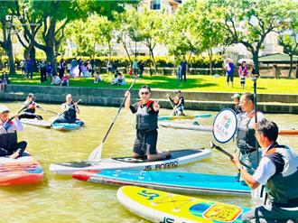 台中水岸花都SUP開幕！毛孩共乘、親子同樂熱鬧登場