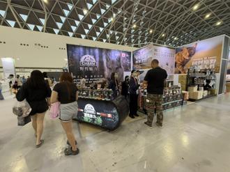 高雄寵物展搶毛小孩商機 消費滿額送「億元遊艇」體驗