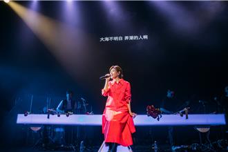 蘇慧倫自嘲臉被拿來擋泥水  送紀念禮喊「擋你心中的泥」