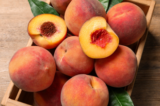 水蜜桃去籽只要2步骤 农粮署教学 10秒就能吃