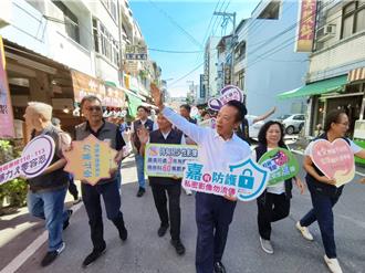 嘉县家暴年通报近6000件！紫丝带大游行 500人踩街反家暴
