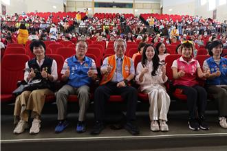 旺旺文教基金会「让奉献成为一种荣耀」公益演唱会 苗栗温馨登场