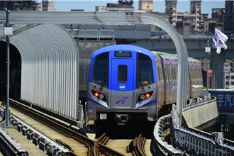 機捷突卡住！A8長庚站2列車影響 異常原因曝光