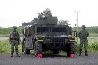 越野之王悍馬車極盛而衰   戰場上存在極大隱憂  
