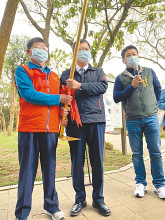新故乡愿景》锄头王徐连明 守山26年风雨无阻