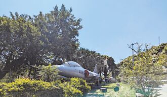 基隆 役政公園拆國軍裝備 民眾不捨