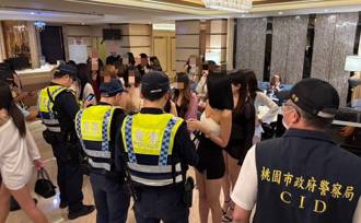 雷霆除暴臨檢、路檢、嚴打酒駕等違規  桃警維護治安及交安