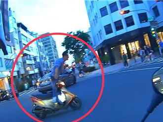 「鐵達尼式」騎車高雄亂竄 闖紅燈喊借過！警送15萬大禮包