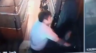 指南客運PK欣欣客運 司機大對決！乘客與路人全嚇傻