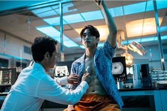 GOT7朴珍榮練出野獸般身材炸腹肌　節食副作用「以為要死了」