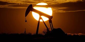 油價拉警報 伊朗嗆封鎖荷姆茲海峽