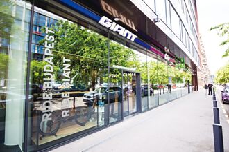 自行車業闢藍海 攻泰、星、日