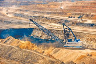 軍用稀土卡關 美擬再延對陸關稅期限90天