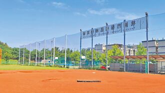 楊梅棒壘球場整修啟用 居民讚