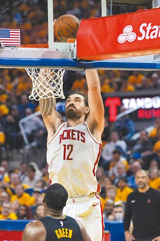 NBA》火箭不肯給自由 亞當斯續約三年