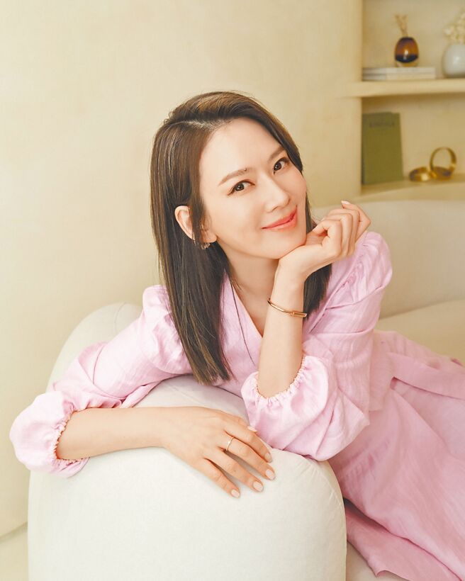 Melody认为女人要爱自己，接纳每个阶段的不同面貌。（品牌提供）