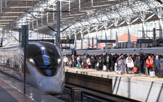 大陸高鐵有多神？ 他分享北京往香港之旅 外國網友驚呆「至少領先50年」