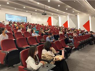 孩子從電影愛上環境 桃園環保局首公開播映動畫《荒野機器人》